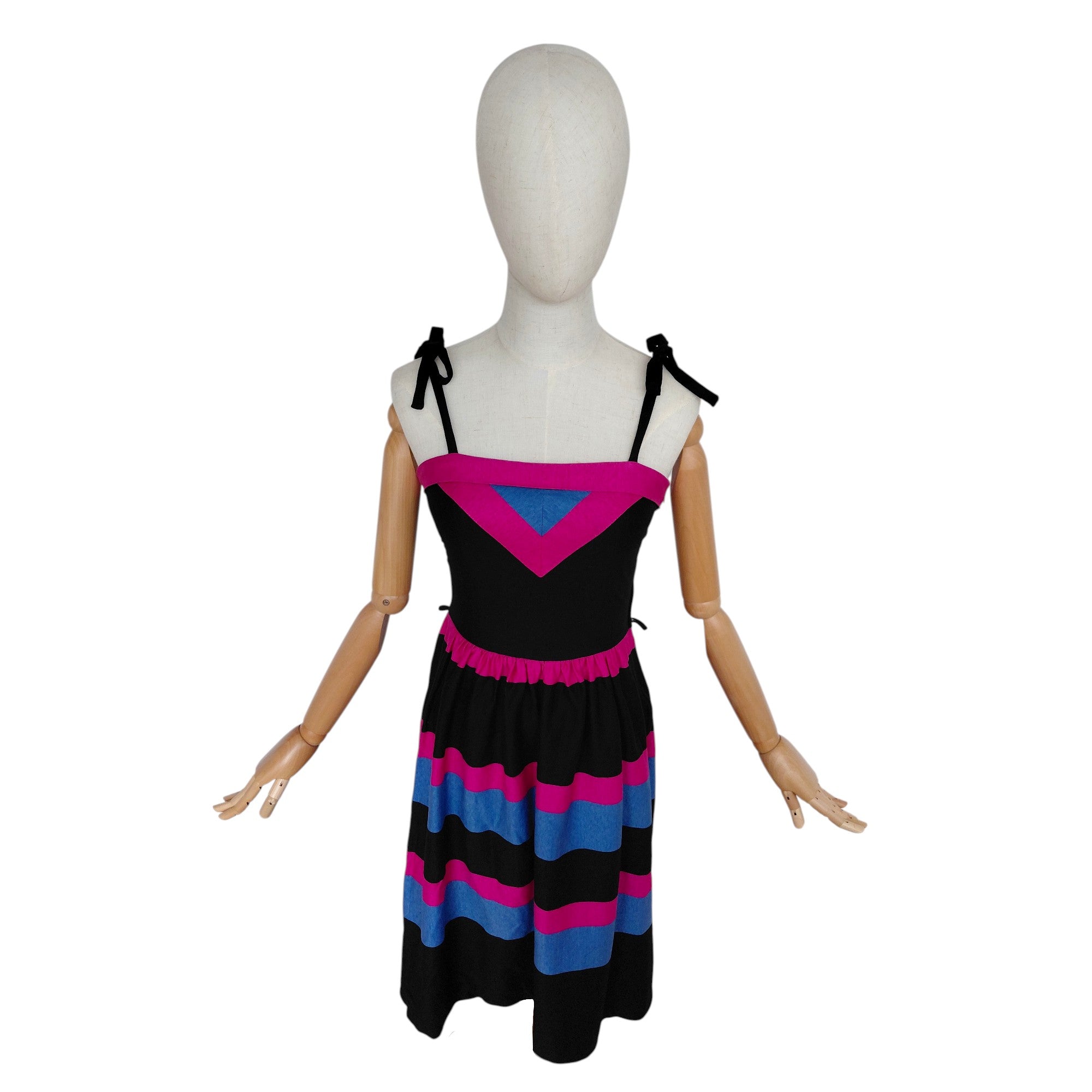 Jurk VINTAGE striklintjes