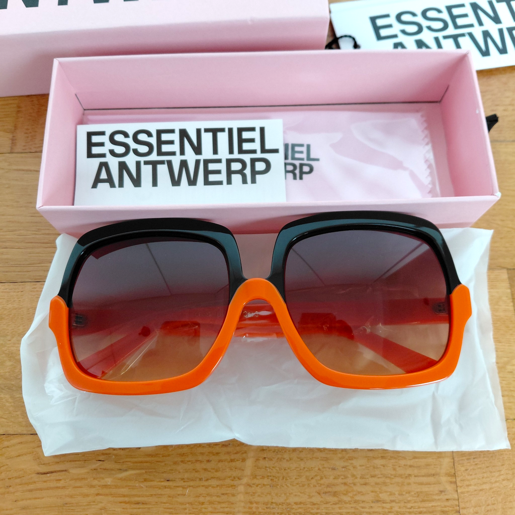 Zonnebril NIEUW ESSENTIEL ANTWERP
